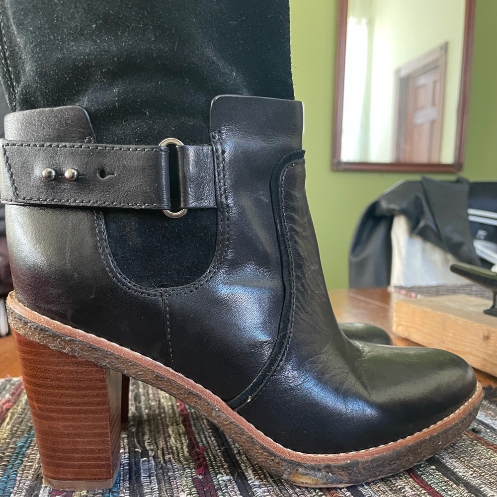 Michael Kors 3” heeled Riding boots.